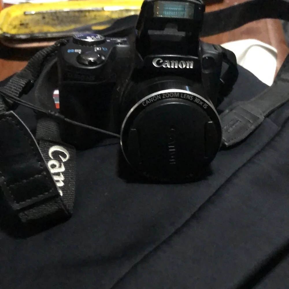 Canon Digital Camera 📷 Sx510 happ